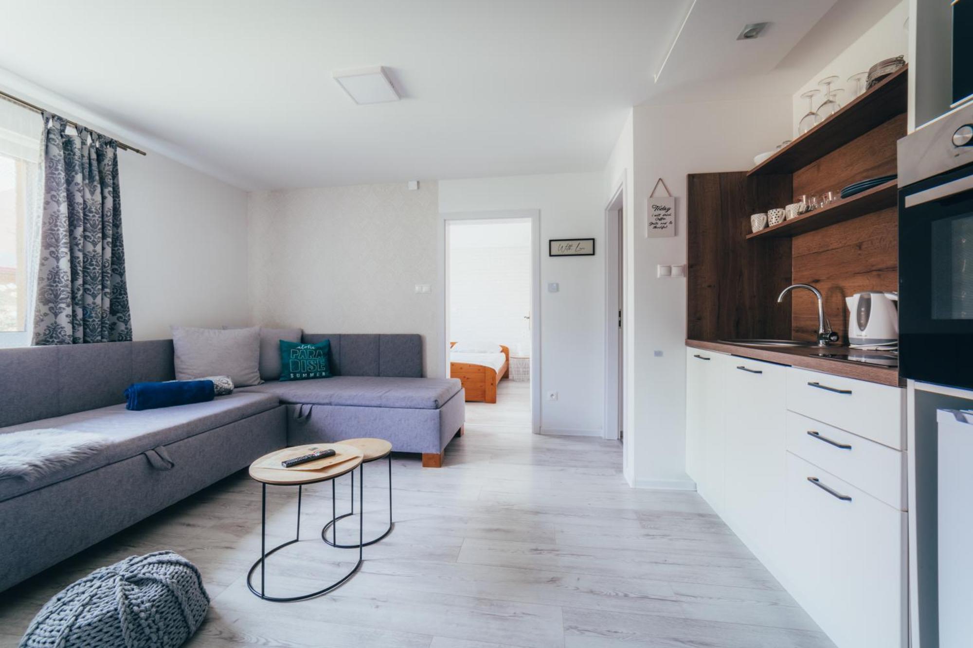 Apartmany Friends Liptov Ліптовський Мікулаш Екстер'єр фото