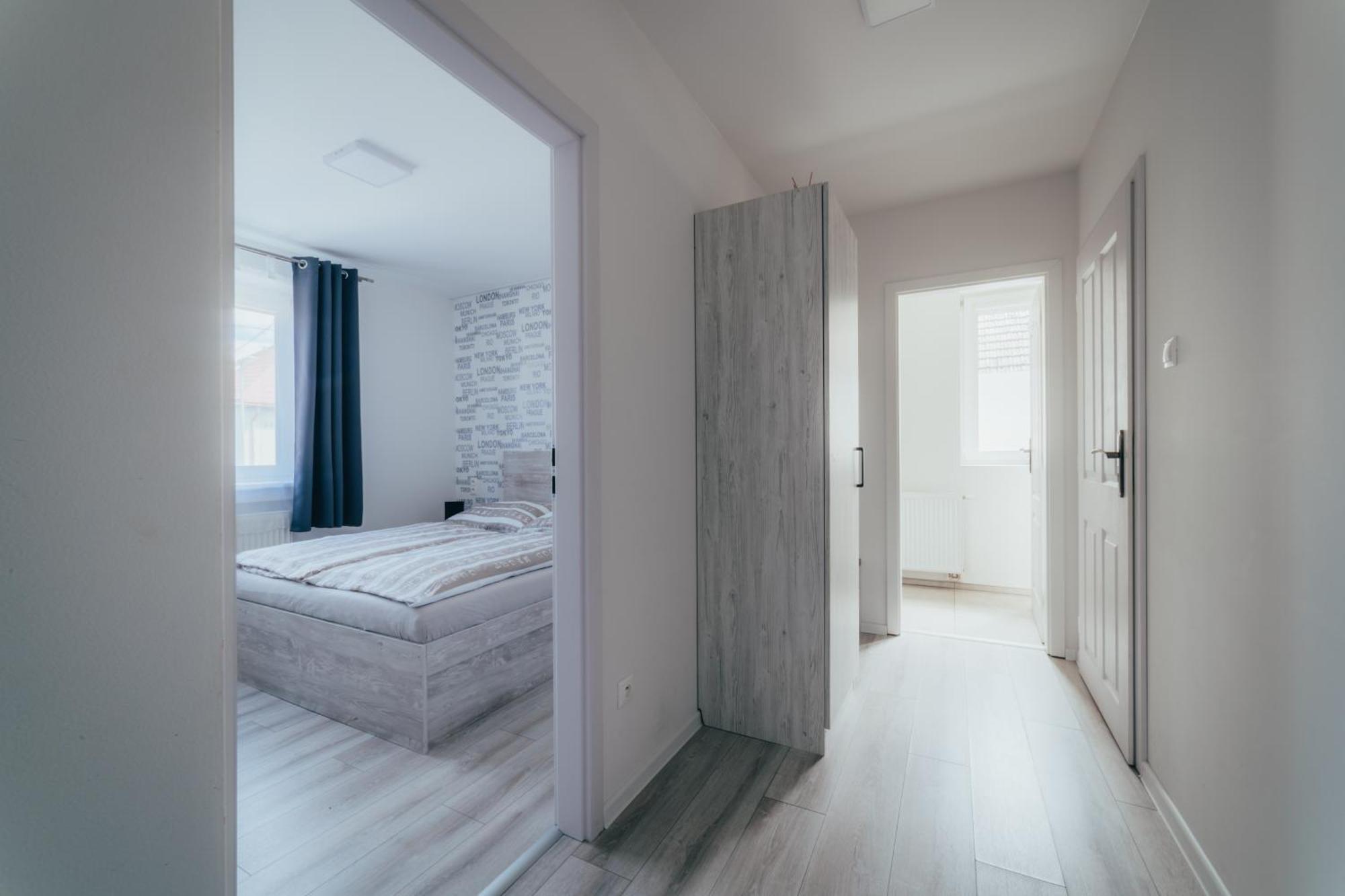 Apartmany Friends Liptov Ліптовський Мікулаш Екстер'єр фото